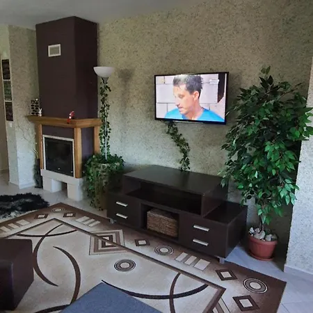 Apartment Paradiso Verde, Private In The Complex Life, Bansko, C23 *